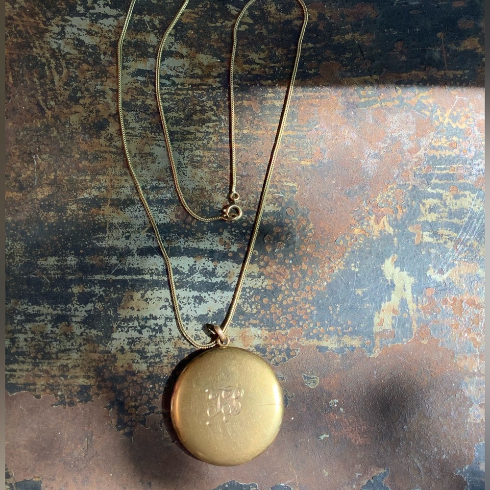 Antique W&S Victorian Monogrammed Locket